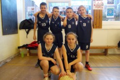 Bells Farm finish top in basketball qualifiers