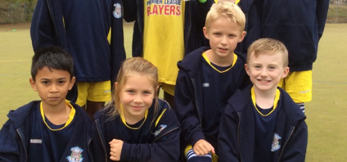 Year 3/4 take part in football tournament