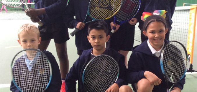 Year 3 & 4 take part in tennis competition