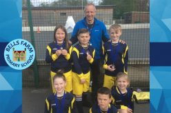 Bronze medals for Year 4 hockey team